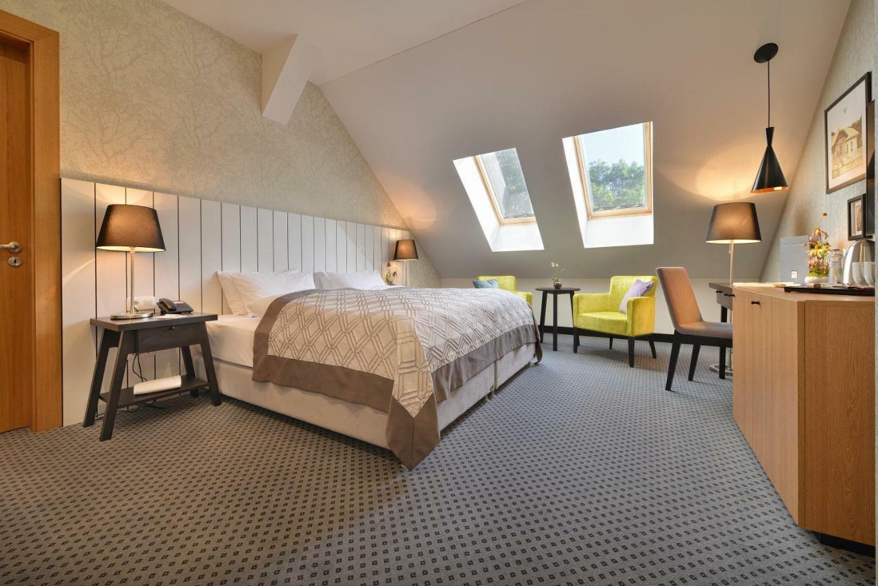 Hotel Pod Lipou Resort Modra Zewnętrze zdjęcie